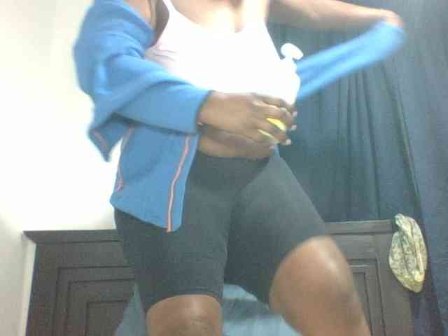 Sexyblacktits webcam