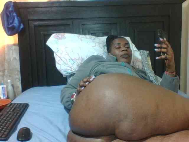 Sexyblacktits webcam