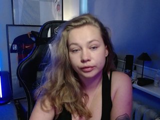 hollyBB
