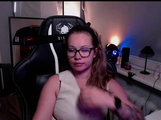 hollyBB Porn Show