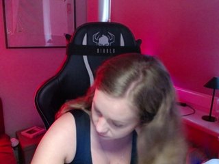 hollyBB Porn Show