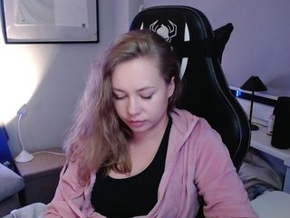 hollyBB