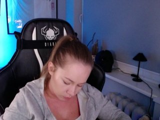 hollyBB