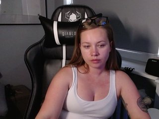 hollyBB Porn Show