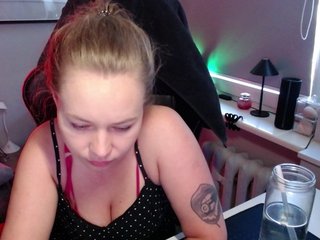 hollyBB Porn Show