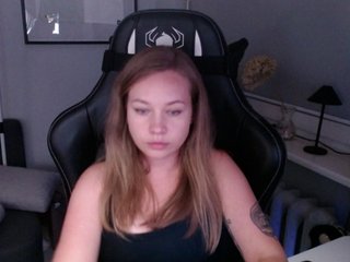 hollyBB Porn Show