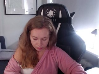 hollyBB Porn Show