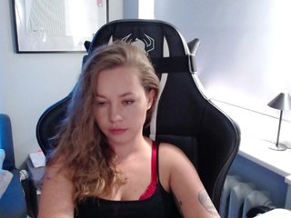 hollyBB