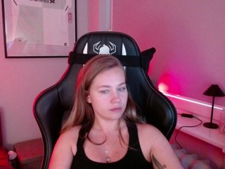 hollyBB Porn Show