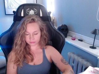 hollyBB Porn Show