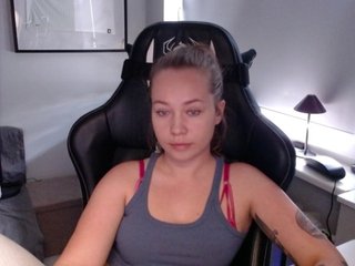 hollyBB