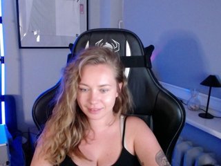hollyBB Porn Show