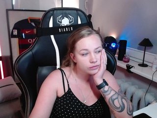 hollyBB