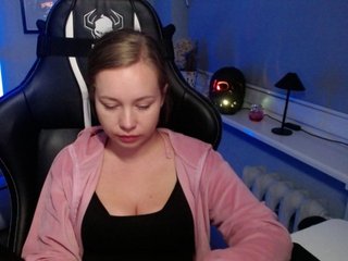 hollyBB Porn Show