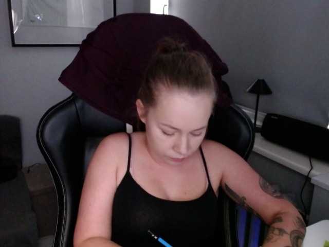 hollyBB
