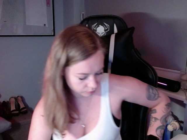 hollyBB