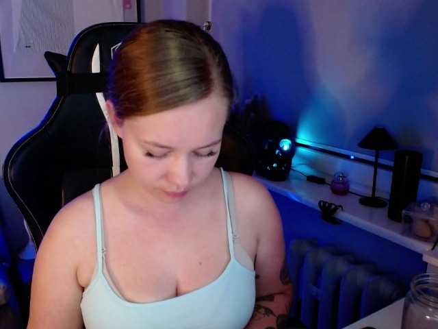 hollyBB