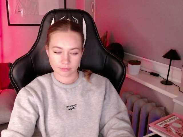 hollyBB