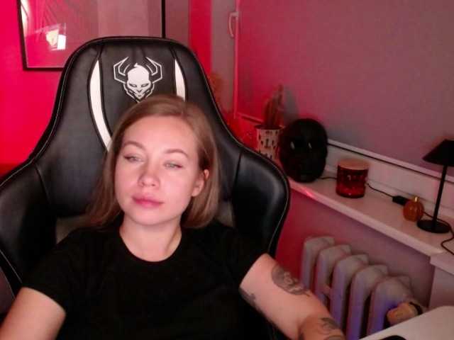 hollyBB