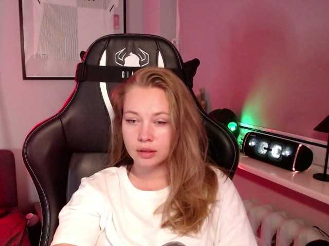 hollyBB live cam on BongaCams