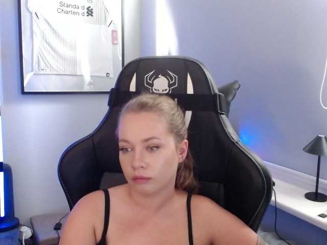 hollyBB