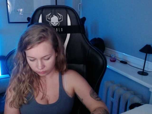 hollyBB