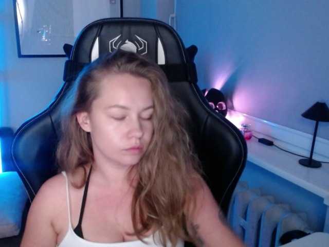 hollyBB