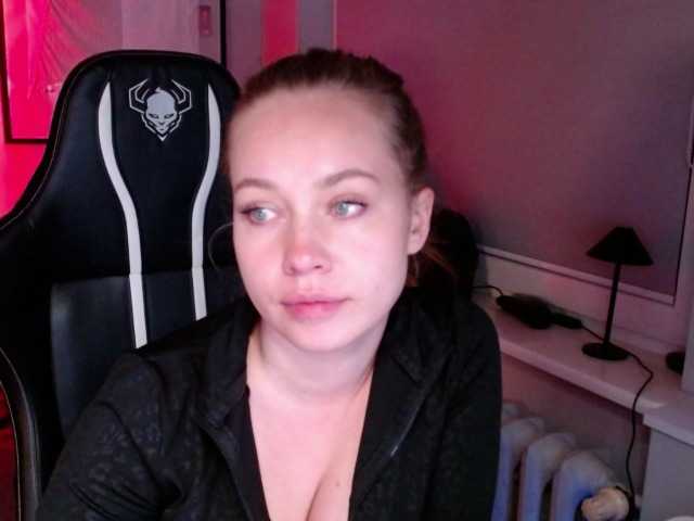 hollyBB