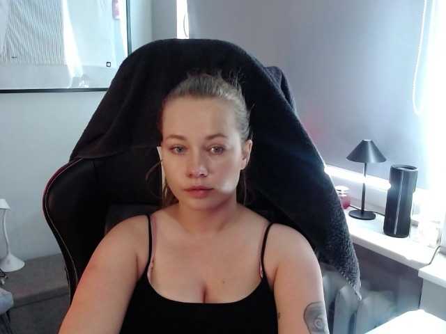 hollyBB