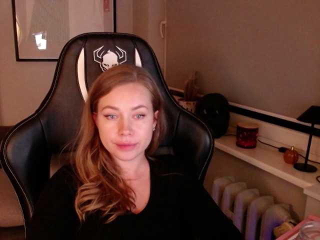 hollyBB live cam on BongaCams