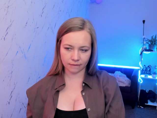 hollyBB