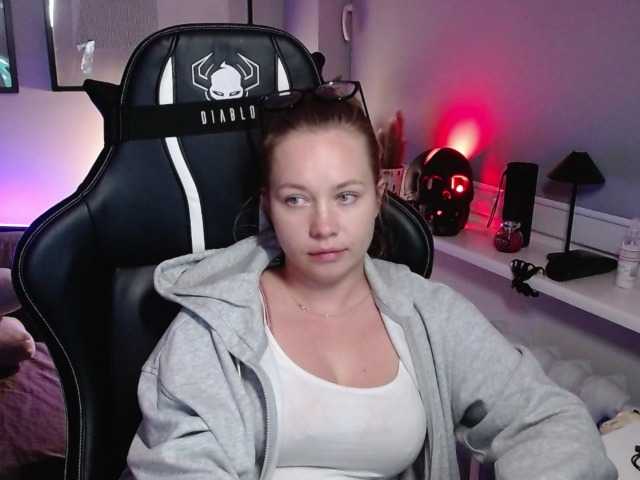 hollyBB