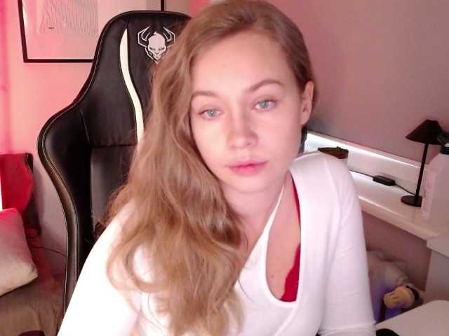 hollyBB