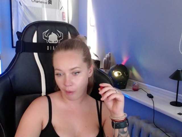 hollyBB