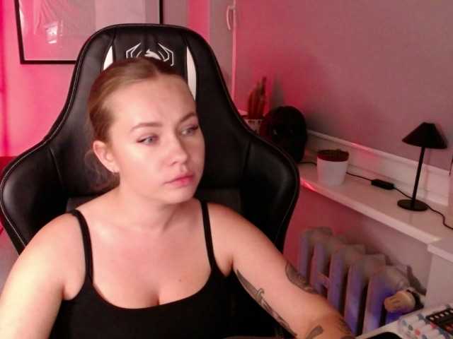 hollyBB