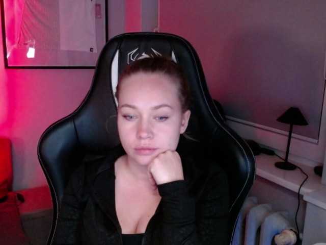 hollyBB