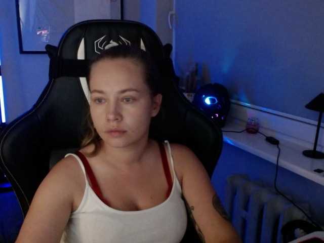hollyBB