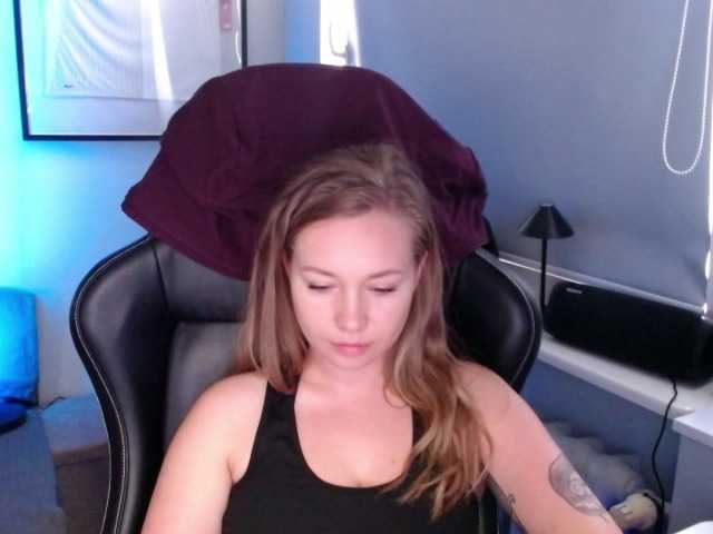 hollyBB