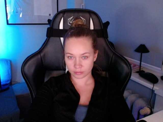 hollyBB