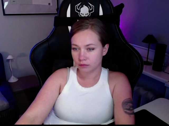 hollyBB