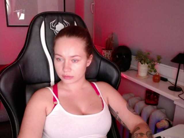 hollyBB