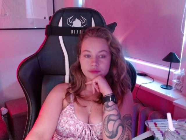 hollyBB