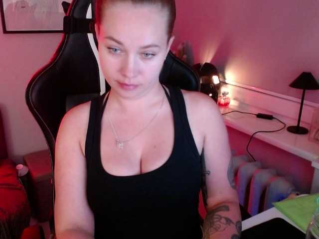 hollyBB