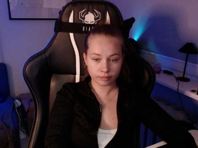 hollyBB live cam on BongaCams