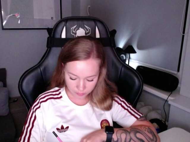 hollyBB