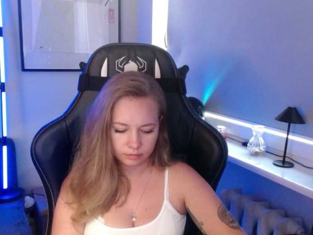 hollyBB