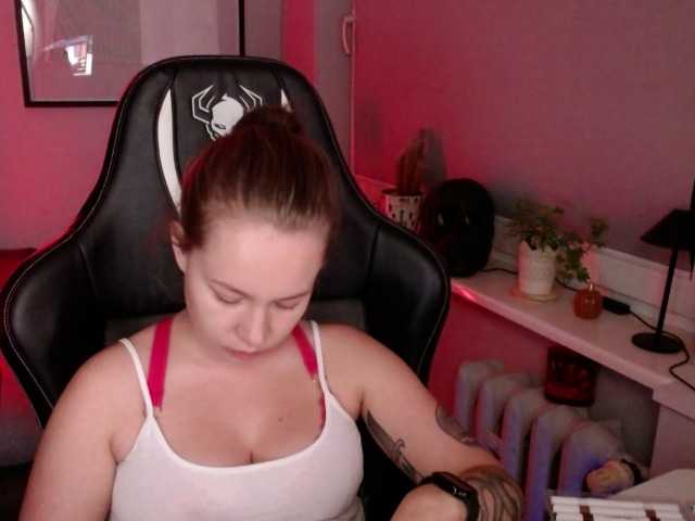hollyBB