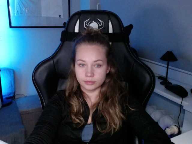 hollyBB