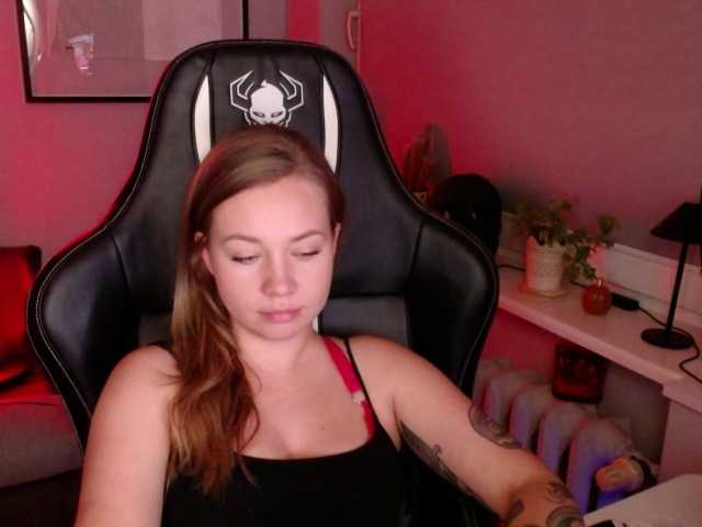 hollyBB