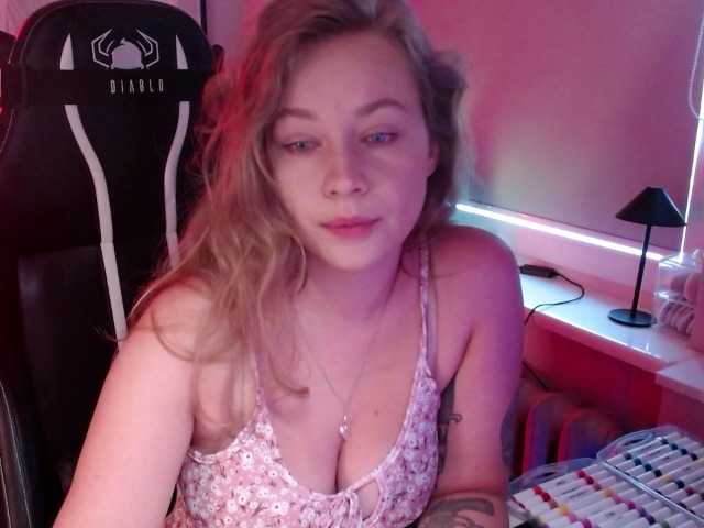 hollyBB